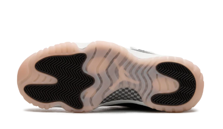 Air Jordan 11 WMNS 'Neapolitan' – AR0715-101
