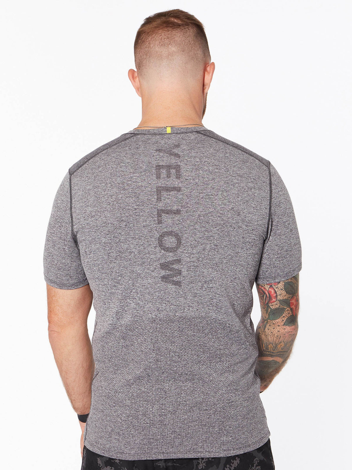 BREEZE SEAMLESS SS TEE HTHR