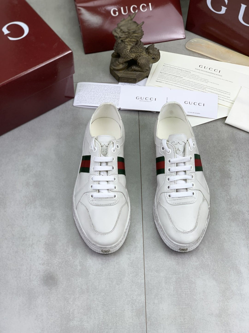 Gucci Low-Top Sneakers with Green and Red Side Stripes
